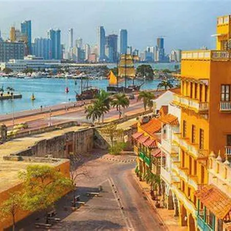 Tr-a1f De Cerca Alcastillo San Felipe Con Piscina, Aire Acondicionado Y Wifi *